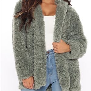 Fashion Nova- Cali winters serpa jacket -Sage
